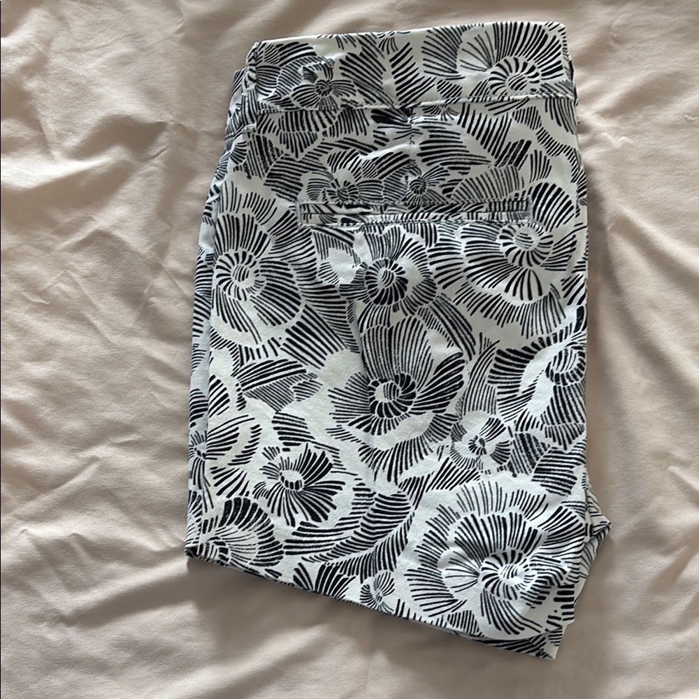 Black and White Floral Print Shorts
